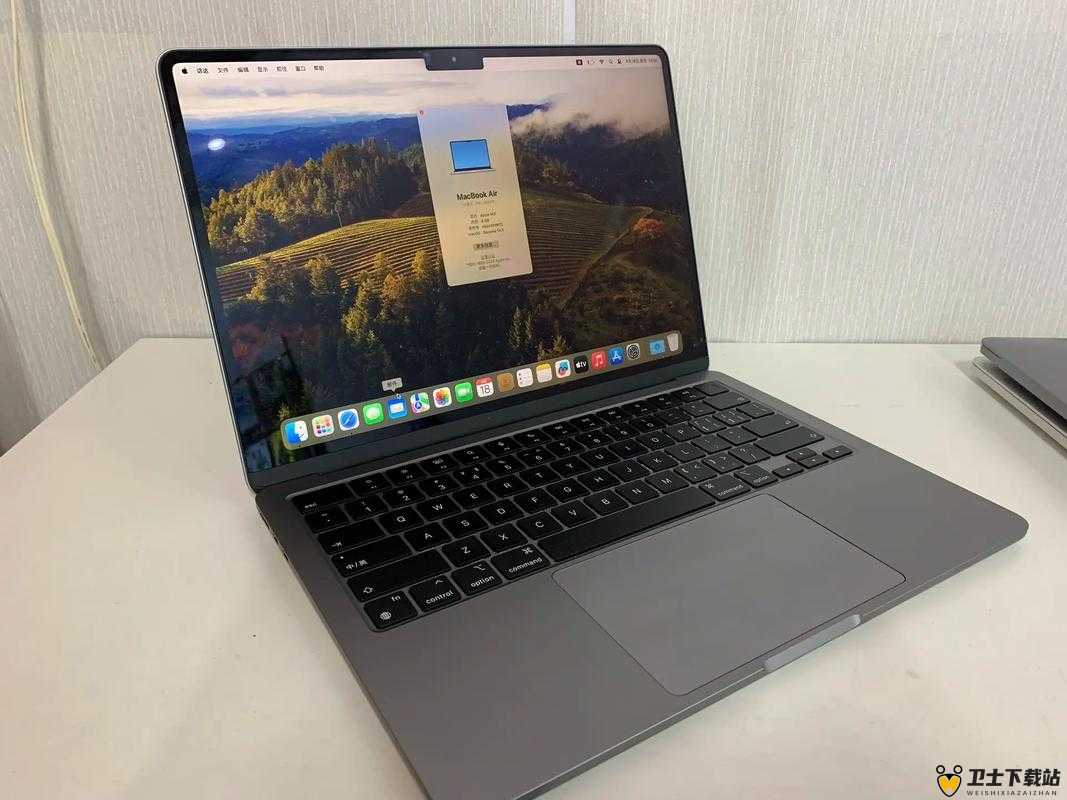 MacBook-Air-HD 笔记本电脑：轻薄便携，性能强劲